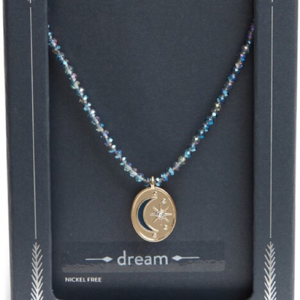 NWT Dream tarot inspired necklace- gift boxed